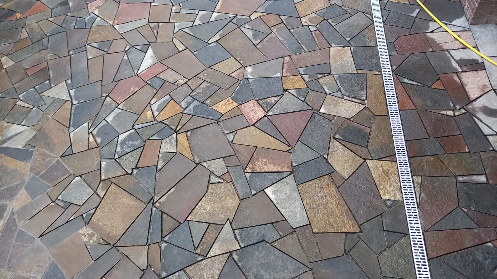 Камень плитняк